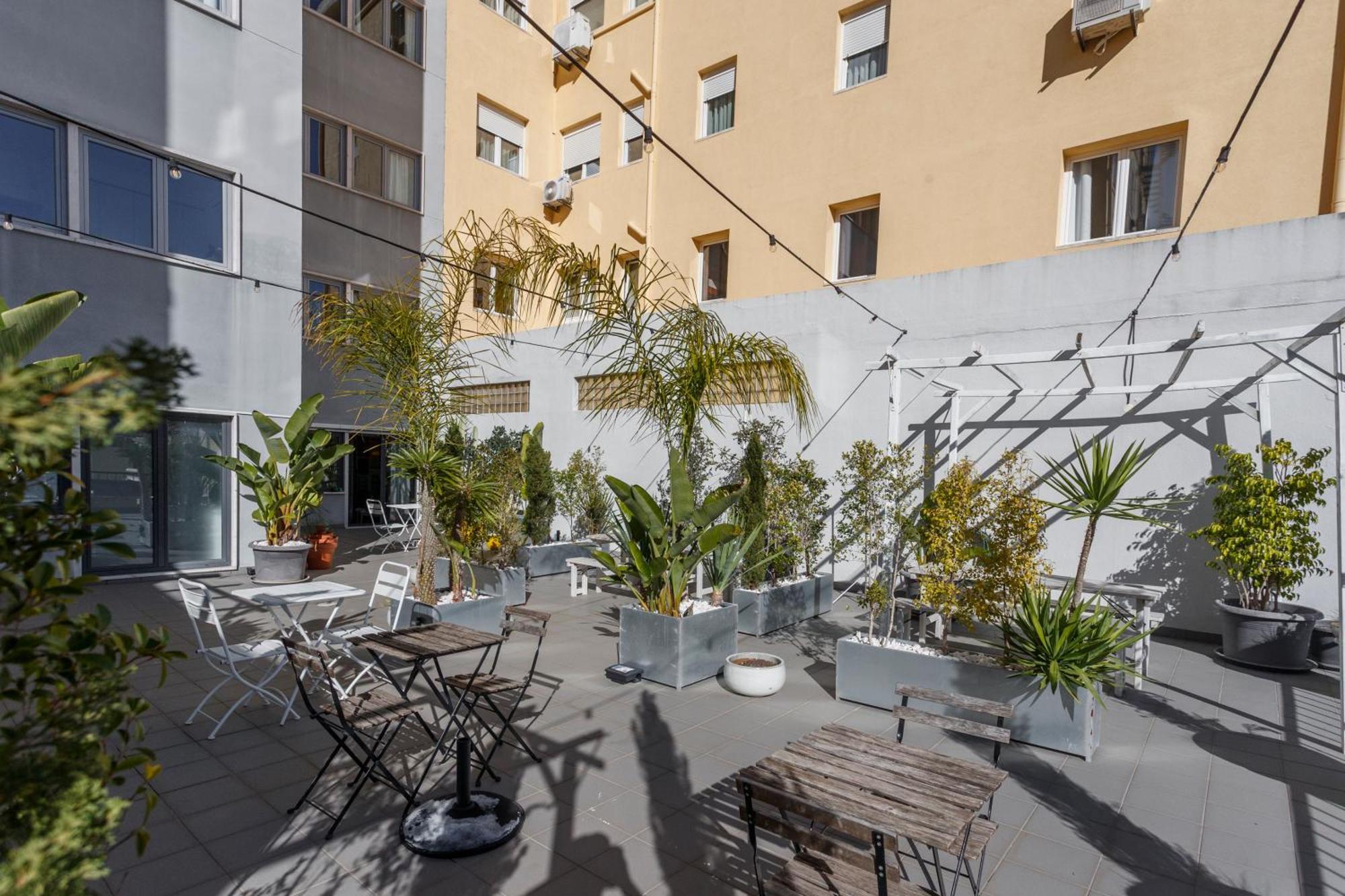 Green Wine Affair By Misha'S Place 6B Lisboa Exterior foto
